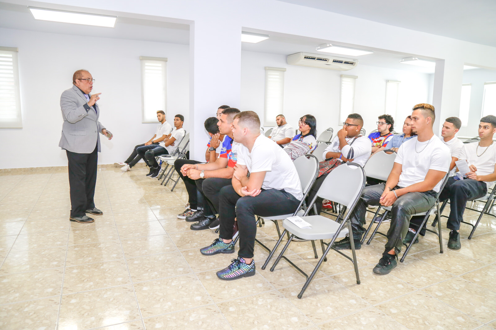 Orientación A Estudiantes Salón Cbeb, foto 8