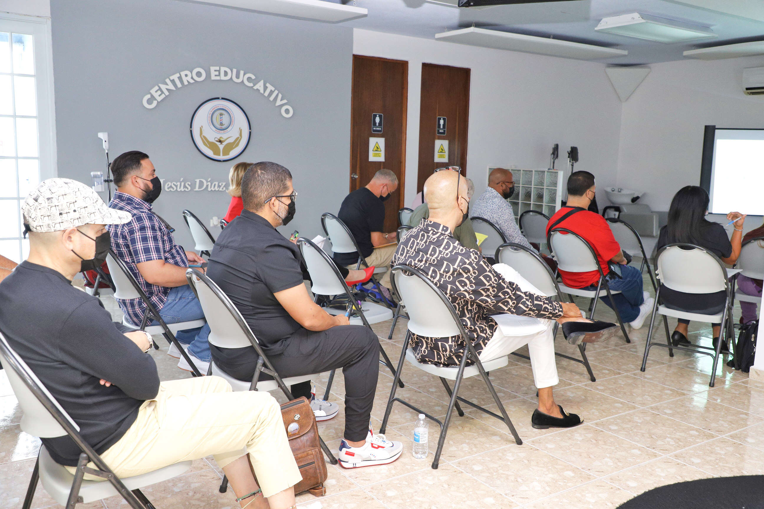 Charla Barberia Y La Ley, foto 10